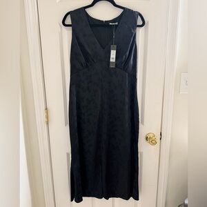 ✨ NWT BCBG New York Black Jacquard Sleeveless Midi Dress | Size 12